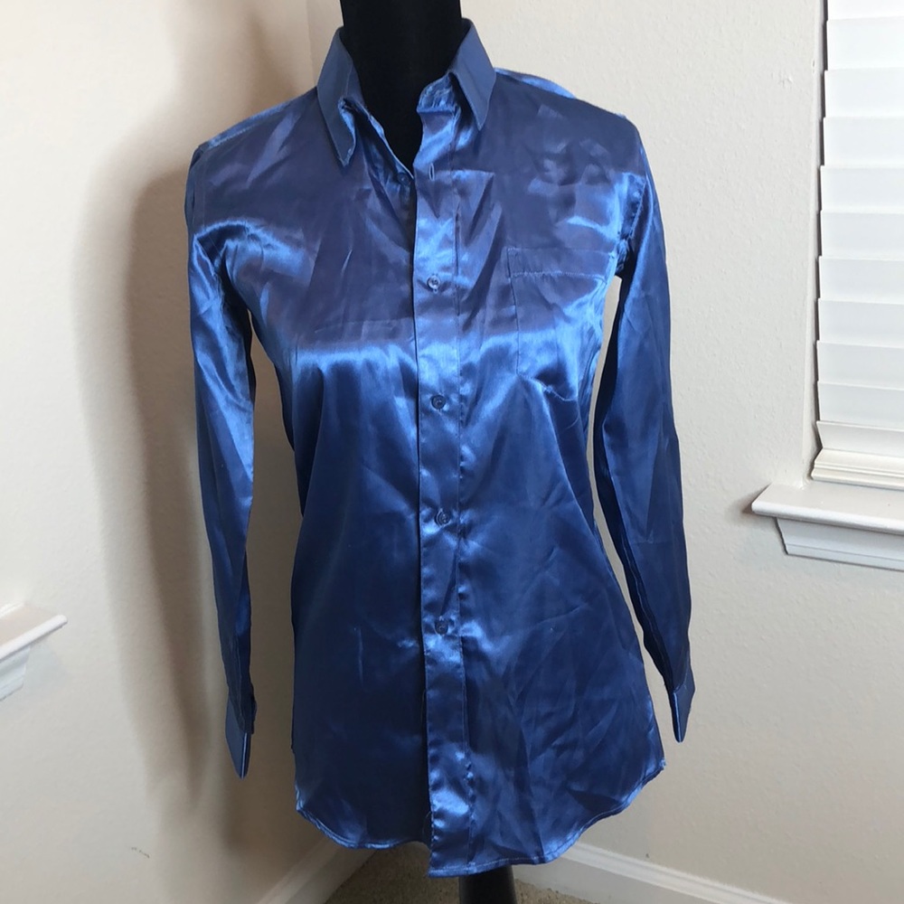 Blue Silk Long-Sleeve Button Up w/ Clip-On Tie